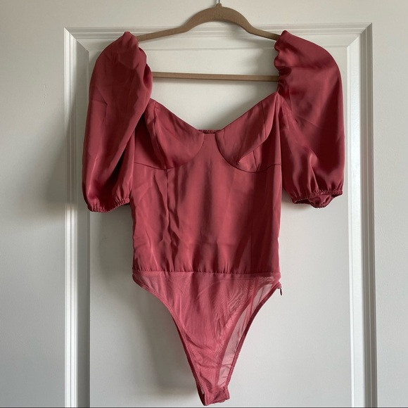 NWT Lulus Bodysuit Small - Picture 2 of 7